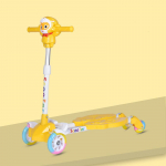 Xe Scooter trẻ em 2 bàn đứng giữ thăng bằng 030